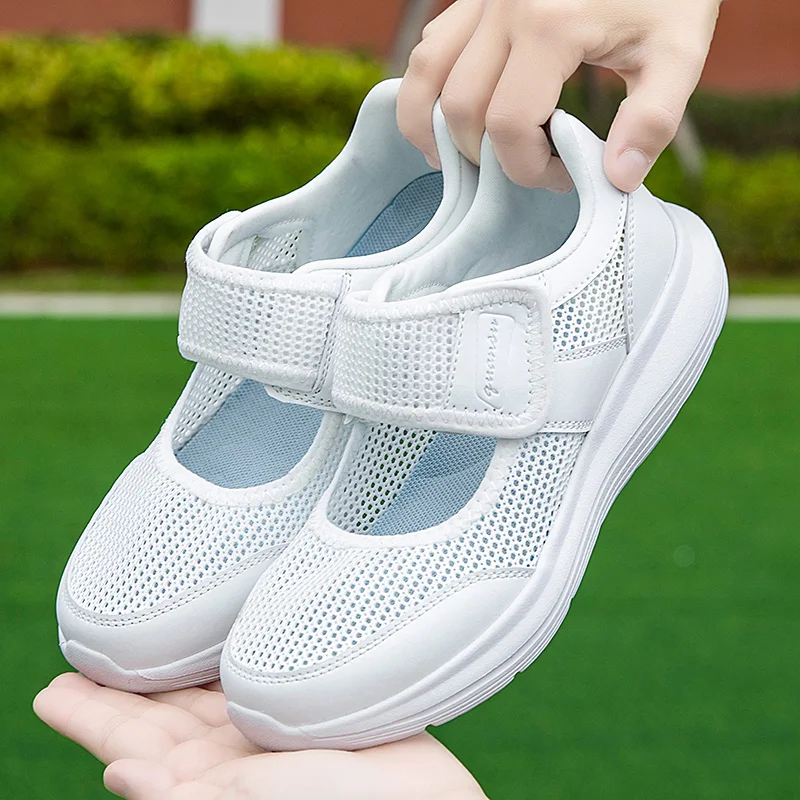 Outdoor Lighting Hooks - Women Shoes Sneakers Wide Barefoot Shoes